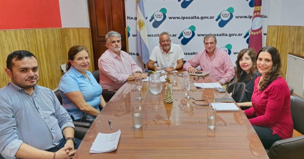 Autoridades del IPS se reunieron con representantes del sector farmacéutico provincial