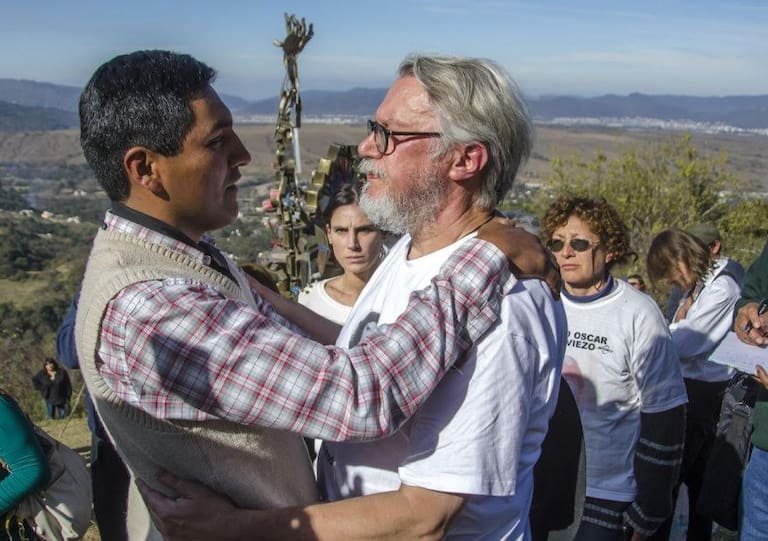 CASO DE LAS TURISTAS FRANCESAS: EL PADRE DE CASSANDRE BOUVIER DECLARA EN SALTA Y REACTIVA LA INVESTIGACIÓN