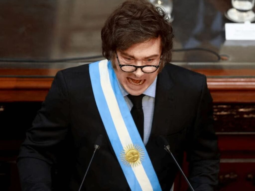 Milei presentó en el Congreso un proyecto de reforma electoral