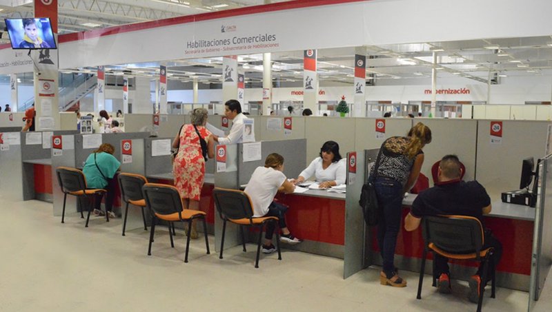 Proponen que comercios puedan tramitar la baja municipal aunque tengan deudas