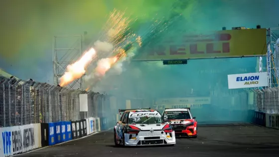 El TC2000 llega a Plaza 9 de Julio con autos, pilotos y sorteos