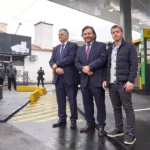 El gobernador Sáenz y el CEO de YPF inauguraron en Salta la primera RefiPlus del país