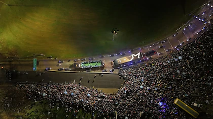 Regreso con orgullo: una multitud recibió a la Selección argentina en Ezeiza