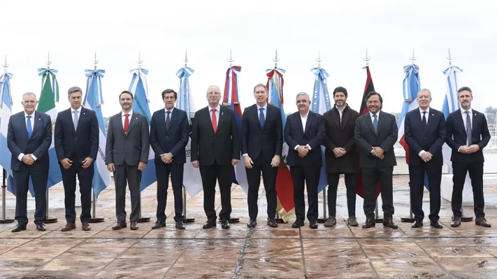 Asimetrías energéticas, falta de gas y el impacto de El Niño: Las demandas de los gobernadores ante el jefe de Gabinete