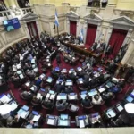 El Gobierno retiró la reforma de la Ley de Tierras, pero el Senado debate hoy cambios clave sobre propiedad privada, desalojos y manejo del fuego